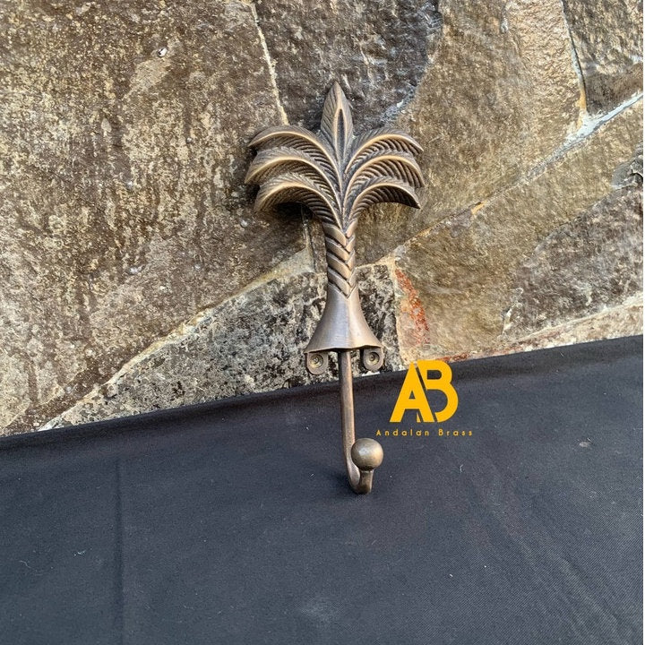 Lot Of 2Pcs ANTIQUE PALM HOOK Hanger Solid Brass Vintage Hook Hat Coat Strong Wall Mount