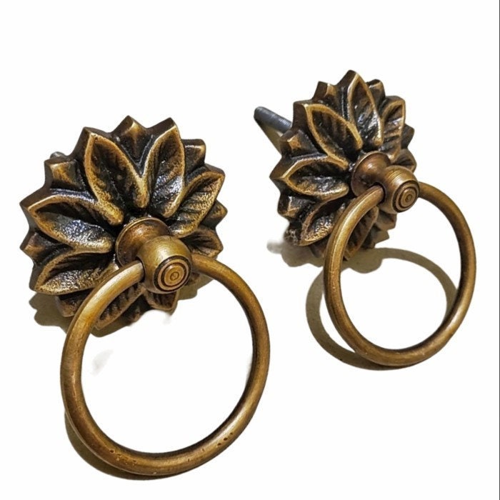 2.55" Lot of 2 pcs Vintage Leaf Brass Antique Cabinet Handle Knob pulls Brass door pull GBY 031