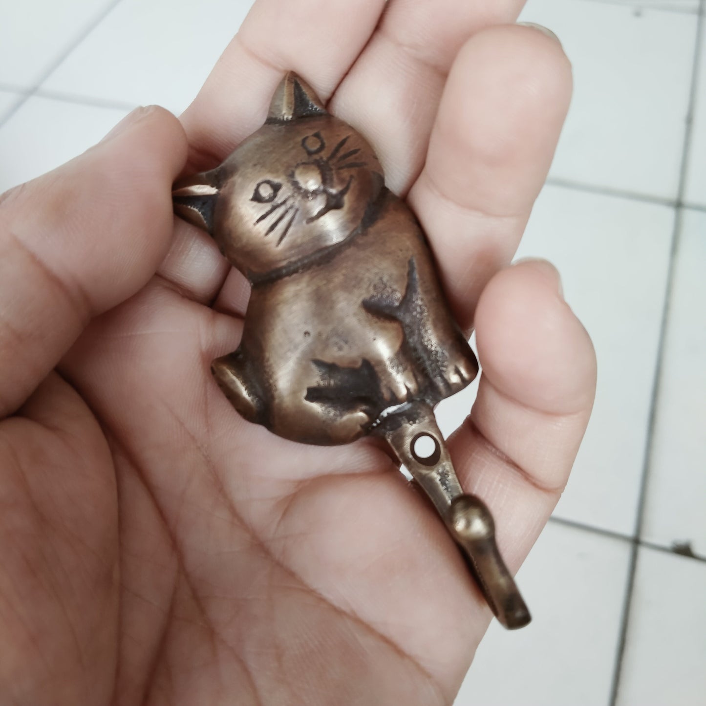 Lot of 4 pieces ANTIQUE small Cat hook Hanger Solid Brass Vintage Hook Hat Coat Strong Wall Mount