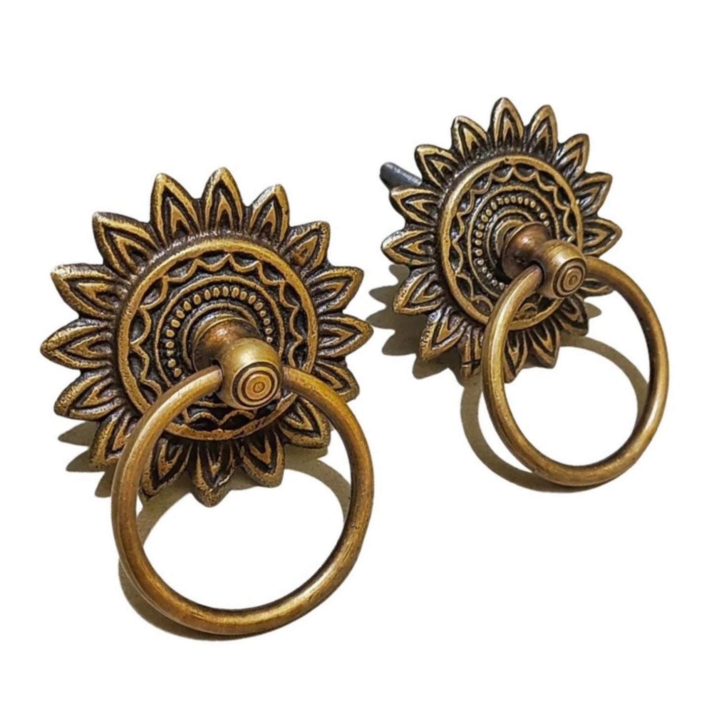 2.95" Inches 2 pcs Vintage Flowers Antique Cabinet Door Drawer Round Pull Handle KNOB GBY 033