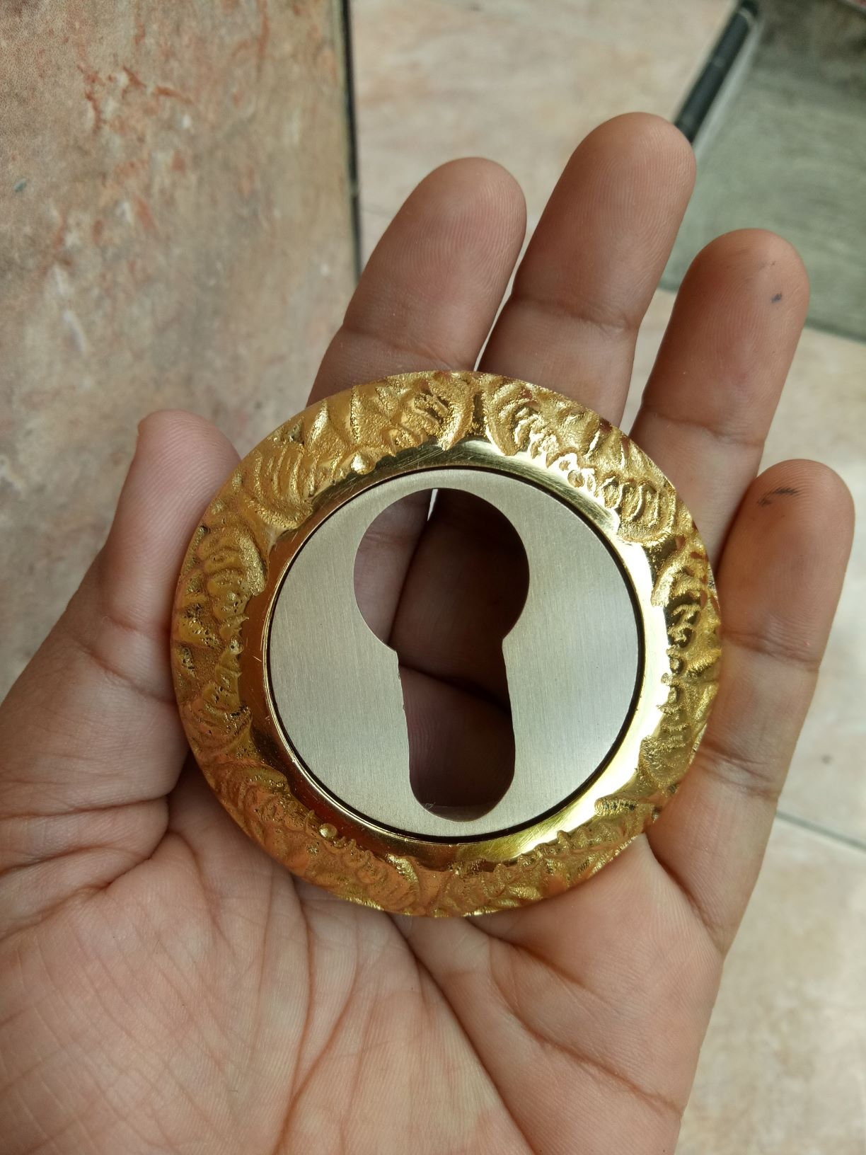 Set 2 Brass Old Retro Escutcheon Key Hole / Concealed Fix Euro Escutcheon Round Keyhole Lock plate cover