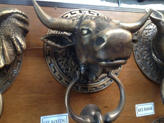 7.87" inches Antique Large BIG Buffalo COW BULL Head Hunt Front Door Knocker Cast Solid Brass With Express Shiping