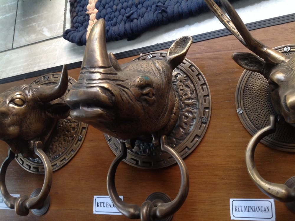 7.87" inches Vintage Antique RHINO African Animal Head Door Knocker Cast Solid Brass With Express Shiping