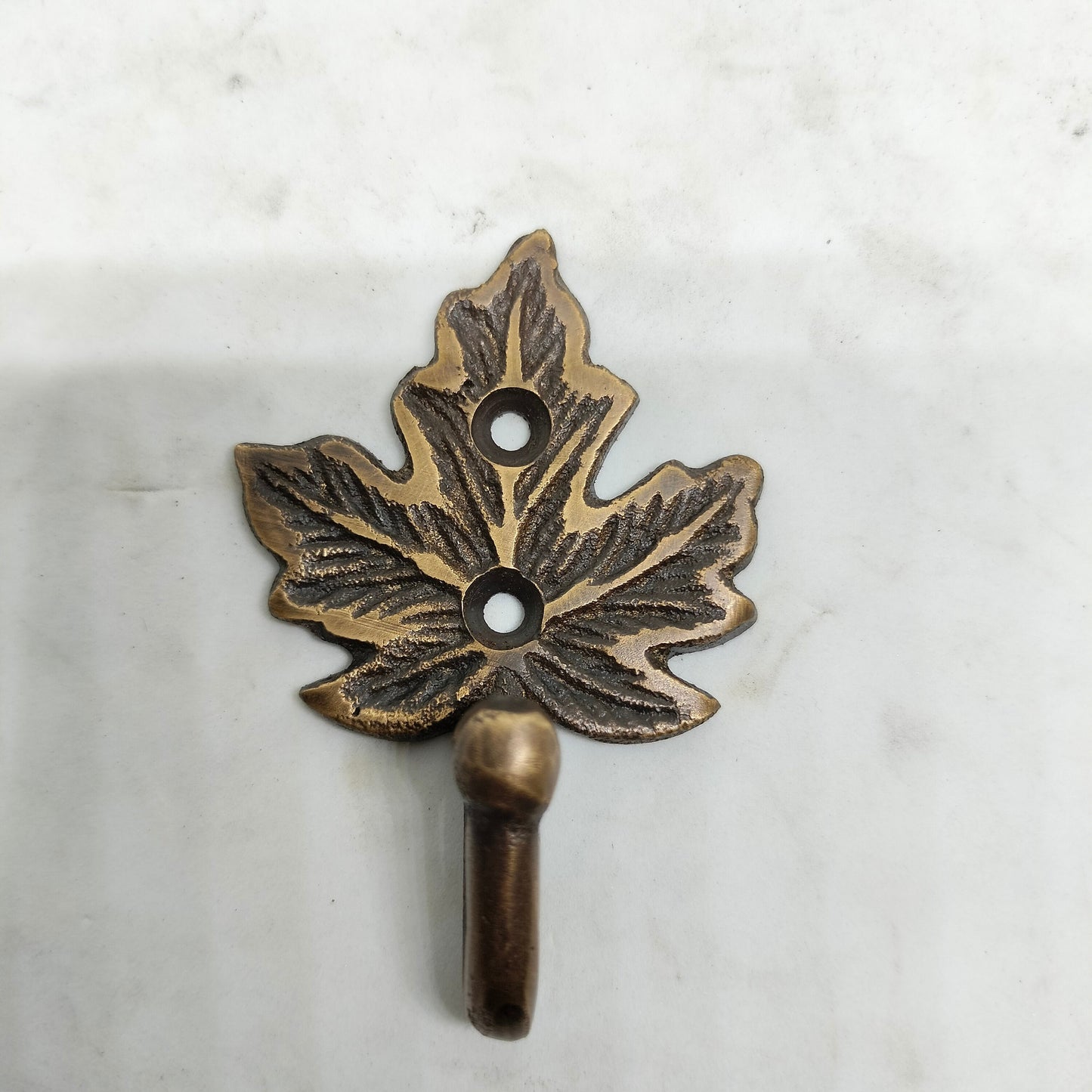 Lot of 4 pcs ANTIQUE Leaf Motif HOOK Hanger Solid Brass Vintage Hook Hat Coat Strong Wall Mount