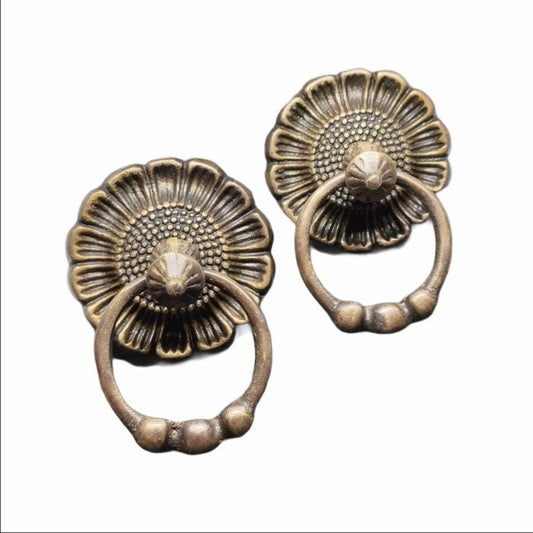 2.75" Inches 2 pcs Vintage Flowers Antique Cabinet Door Drawer Round Pull Handle KNOB GBY 081