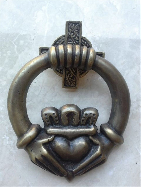 5.90" inches Vintage Love Solid Brass Door Knocker 01