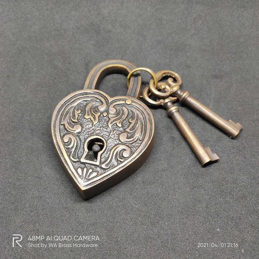 Vintage Antique Ornate Love Flower old PADLOCK Solid Brass Antique Key Working Lock